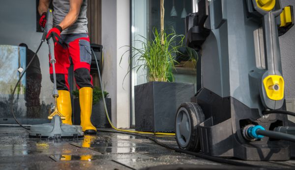 Commercial Pressure Cleaning in Tuscaloosa