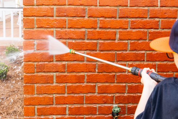 Wall Pressure Washing in Tuscaloosa