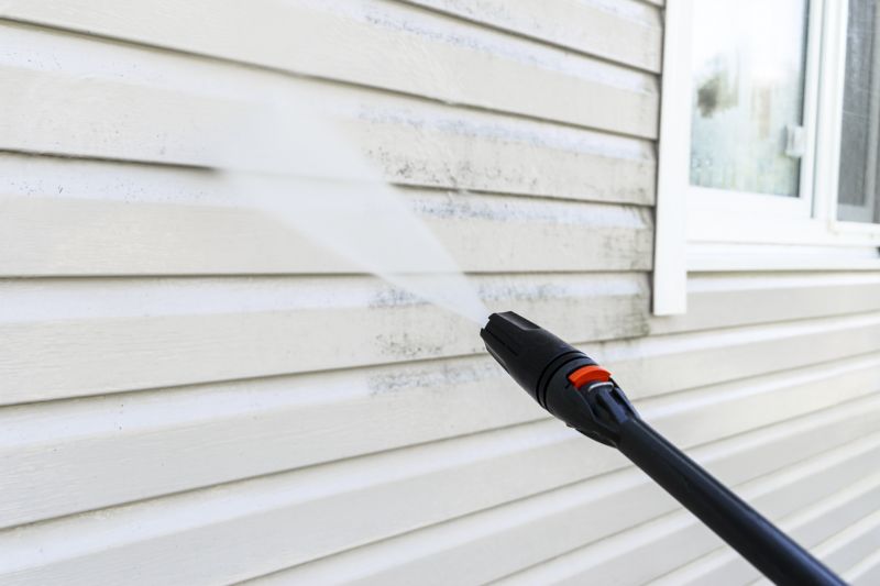 Power Washing on Residential Siding